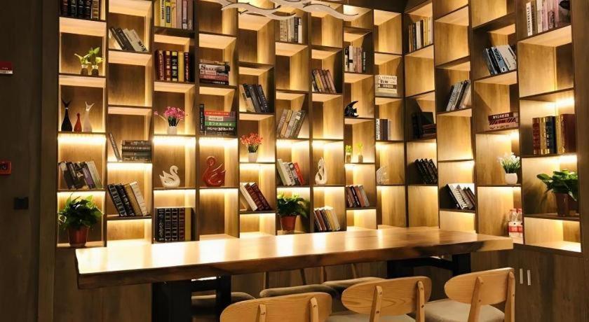 Gya Changzhou Wujin District Hutang New Era Furniture Plaza Hotel Eksteriør bilde